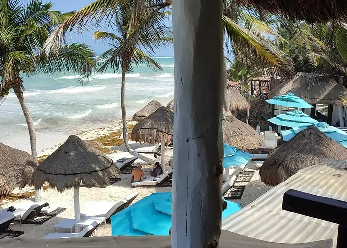 Estrellas - Located At The Party Zone 4* Tulum