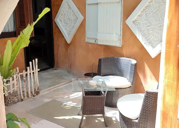 Hotel Estrellas - Located At The Party Zone 4*