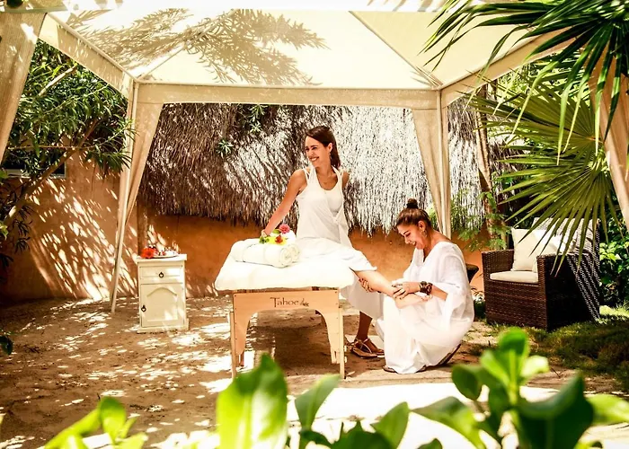 Estrellas - Located At The Party Zone Hotel 4*