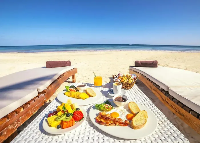 Estrellas - Located At The Party Zone